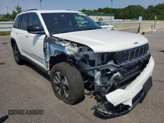 2024 Jeep Grand Cherokee z VIN 1C4RJYB62RC120284, wystawiony jako Copart lot #60720055 z przebiegiem 34 295 mil mil oraz Czysty tytuł • Clean title. Historia ofert i sprzedaży dostępna na DreamBid. Obrazek 4.
