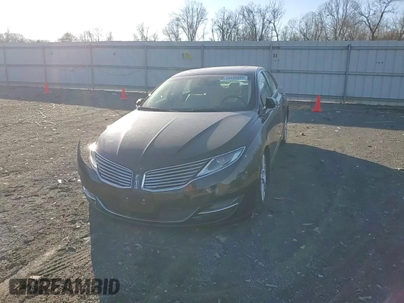 2014 Lincoln MKZ Hybrid z VIN 3LN6L2LU8ER825265, wystawiony jako Copart lot #49480805 z przebiegiem 138 746 mil mil oraz Szkoda całkowita • Salvage title. Historia ofert i sprzedaży dostępna na DreamBid. Obrazek 10.