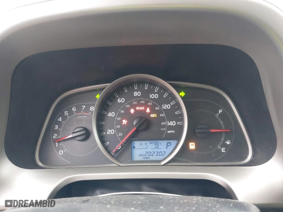 2013 Toyota RAV4 XLE with VIN 2T3WFREV3DW061989, listed as a IAAI auction lot 40766211 with 202,302 mi miles. Bid and sale history available at carsss.com. Image 7.