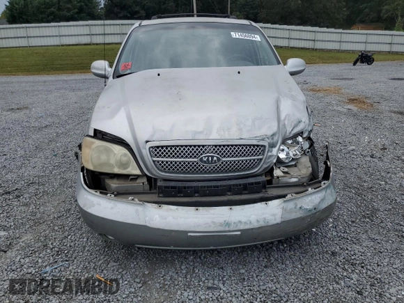 2005 Kia Sedona LX with VIN KNDUP132856712907, listed as a Copart auction lot 75751424 with 177,893 mi miles and Salvage Title. Bid and sale history available at carsss.com. Image 5.