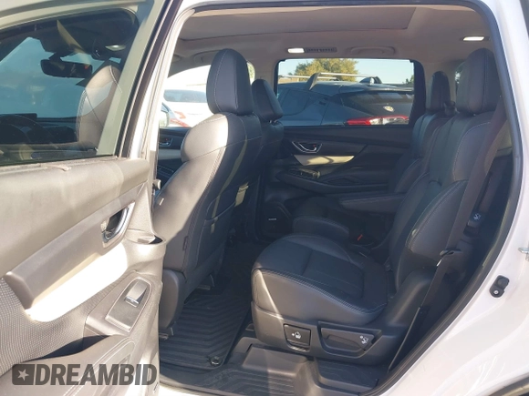 2020 Subaru Ascent Limited with VIN 4S4WMAPD4L3451136, listed as a IAAI auction lot 41816570 with 56,762 mi miles. Bid and sale history available at carsss.com. Image 8.