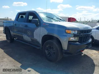 2019 Chevrolet Silverado 1500 Custom Trail Boss with VIN 1GCPYCEF8KZ348035, listed as a IAAI auction lot 41895464 with 1 mi miles. Bid and sale history available at carsss.com. Image 13.