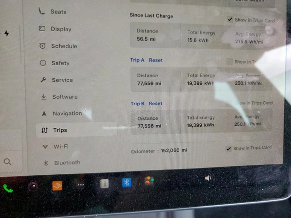 2022 Tesla Model 3 z VIN 5YJ3E1EA7NF289098, wystawiony jako Copart lot #60637005 z przebiegiem 152 060 mil mil oraz Czysty tytuł • Clean title. Historia ofert i sprzedaży dostępna na DreamBid. Obrazek 9.