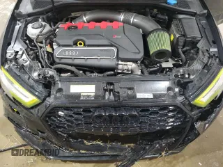 2019 Audi RS 3 z VIN WUABWGFF8KA905274, wystawiony jako Copart lot #69577074 z przebiegiem 46 662 mil mil oraz Szkoda całkowita • Salvage title. Historia ofert i sprzedaży dostępna na DreamBid. Obrazek 12.