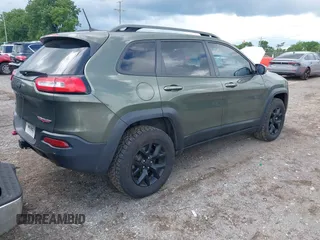 2018 Jeep Cherokee Trailhawk с VIN 1C4PJMBX2JD609467, выставлен на аукционе IAAI как лот 42514088 с пробегом 135 139 миль миль и . История ставок и продаж доступна на DreamBid. Изображение 4.