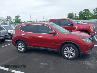 2015 Nissan Rogue SL with VIN 5N1AT2MV0FC778590, listed as a IAAI auction lot 42059832 with 197,167 mi miles and . Bid and sale history available at carsss.com. Image 13.