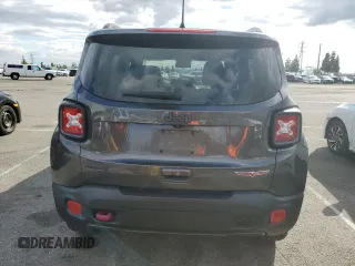 2018 Jeep Renegade Trailhawk with VIN ZACCJBCB1JPH76670, listed as a Copart auction lot 42245925 with 92,779 mi miles and Salvage Title. Bid and sale history available at carsss.com. Image 6.
