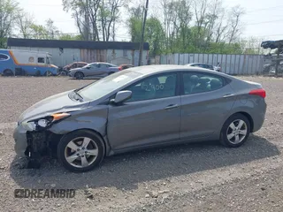 2012 Hyundai Elantra Limited z VIN 5NPDH4AE2CH126783, wystawiony jako IAAI lot #42082900 z przebiegiem 194 430 mil mil oraz . Historia ofert i sprzedaży dostępna na DreamBid. Obrazek 15.