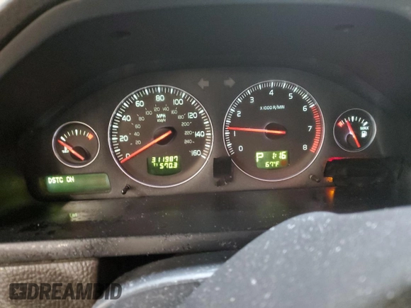 2008 Volvo XC90 I6 with VIN YV4CM982781463395, listed as a Copart auction lot 81072504 with 311,987 mi miles and Salvage Title. Bid and sale history available at carsss.com. Image 9.