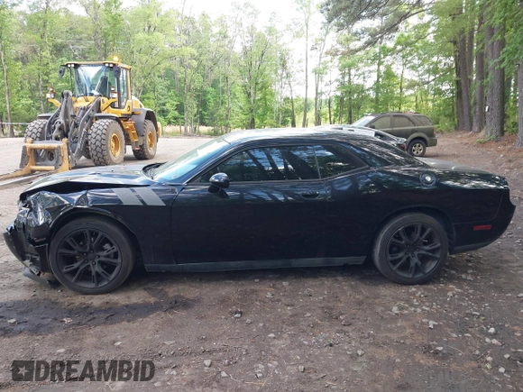 2013 Dodge Challenger SXT z VIN 2C3CDYAG2DH632743, wystawiony jako IAAI lot #42201981 z przebiegiem 154 018 mil mil oraz . Historia ofert i sprzedaży dostępna na DreamBid. Obrazek 15.