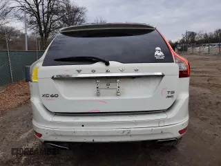 2016 Volvo XC60 T5 Premier with VIN YV4612RK0G2809565, listed as a Copart auction lot 43631585 with 43,164 mi miles and Salvage Title. Bid and sale history available at carsss.com. Image 6.