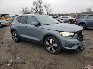 2021 Volvo XC40 Momentum with VIN YV4162UK9M2446794, listed as a Copart auction lot 43543885 with 67,921 mi miles and Salvage Title. Bid and sale history available at DreamBid. Image 4.