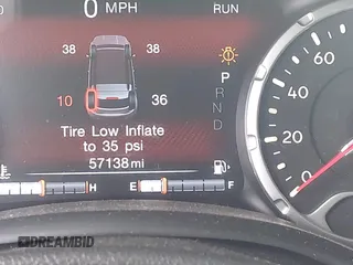 2018 Jeep Renegade Latitude z VIN ZACCJABB1JPH78270, wystawiony jako IAAI lot #41916097 z przebiegiem 57 138 mil mil oraz . Historia ofert i sprzedaży dostępna na DreamBid. Obrazek 16.