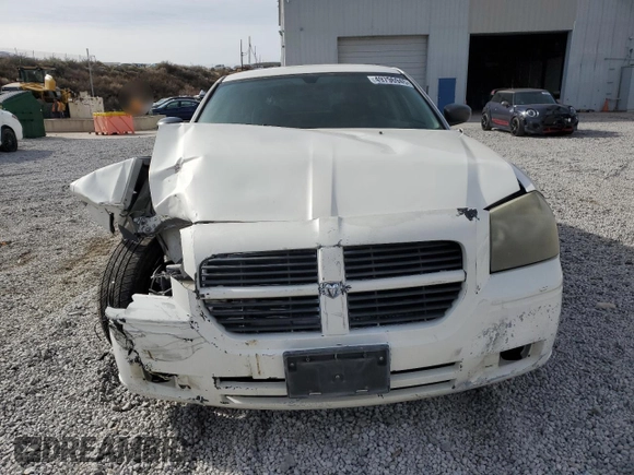 2006 Dodge Magnum with VIN 2D4FV47T06H275992, listed as a Copart auction lot 49796945 with Not Provided miles and Salvage Title. Bid and sale history available at carsss.com. Image 5.