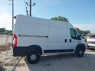 2019 Ram ProMaster Cargo with VIN 3C6TRVCG7KE502322, listed as a IAAI auction lot 41863824 with 355,881 mi miles and . Bid and sale history available at DreamBid. Image 13.