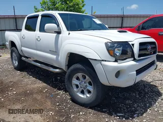 2007 Toyota Tacoma with VIN 5TELU42NX7Z401549, listed as a IAAI auction lot 42721865 with 260,072 mi miles and . Bid and sale history available at DreamBid. Image 1.