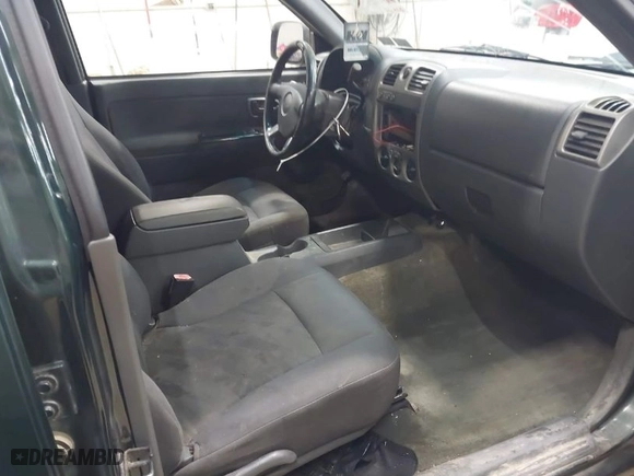 2005 Chevrolet Colorado 1SF LS Z71 with VIN 1GCDT136158105430, listed as a IAAI auction lot 42014837 with 229,009 mi miles. Bid and sale history available at carsss.com. Image 5.
