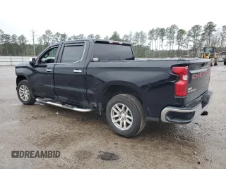 2020 Chevrolet Silverado 1500 LT with VIN 3GCPWCED8LG235594, listed as a Copart auction lot 88885105 with 110,644 mi miles and Clean Title. Bid and sale history available at carsss.com. Image 2.