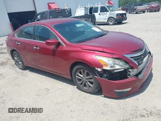2015 Nissan Altima S z VIN 1N4AL3AP1FC467482, wystawiony jako IAAI lot #41946352 z przebiegiem 121 345 mil mil oraz . Historia ofert i sprzedaży dostępna na DreamBid. Obrazek 1.