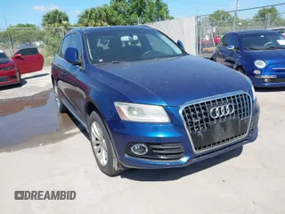 2014 Audi Q5 Premium Plus with VIN WA1LFAFP3EA006991, listed as a IAAI auction lot 41960310 with 111,055 mi miles. Bid and sale history available at carsss.com. Image 1.