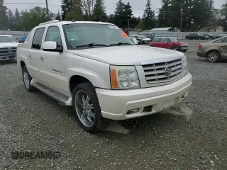 2005 Cadillac Escalade EXT z VIN 3GYEK62N45G133207, wystawiony jako Copart lot #54935685 z przebiegiem 131 962 mil mil oraz Szkoda całkowita • Salvage title. Historia ofert i sprzedaży dostępna na DreamBid. Obrazek 13.
