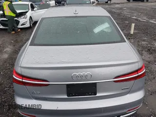 2023 Audi A6 Premium z VIN WAUD3BF27PN068058, wystawiony jako IAAI lot #42179522 z przebiegiem 7 869 mil mil oraz . Historia ofert i sprzedaży dostępna na DreamBid. Obrazek 16.