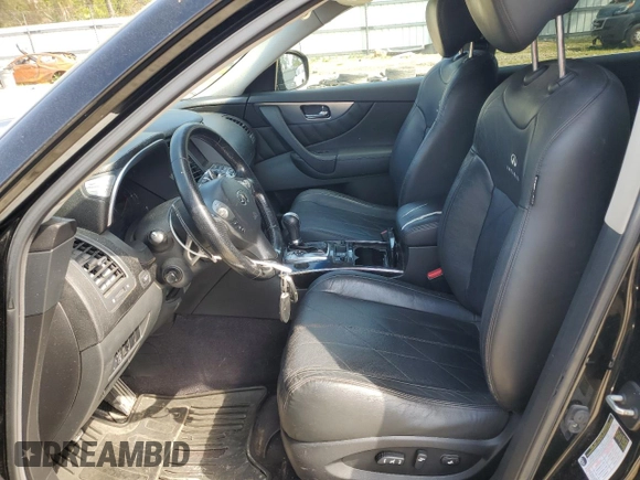 2009 Infiniti FX z VIN JNRAS18W79M153932, wystawiony jako Copart lot #52904095 z przebiegiem 170 407 mil mil oraz Szkoda całkowita • Salvage title. Historia ofert i sprzedaży dostępna na DreamBid. Obrazek 7.