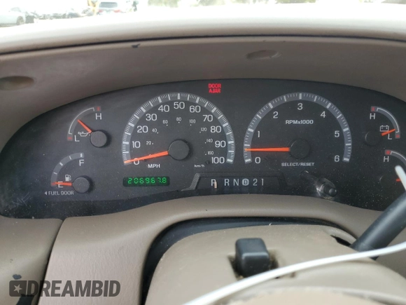 2003 Ford F-150 XL with VIN 1FTRX17L73KA47012, listed as a Copart auction lot 47410495 with 206,967 mi miles and Salvage title. Bid and sale history available at DreamBid. Image 9.