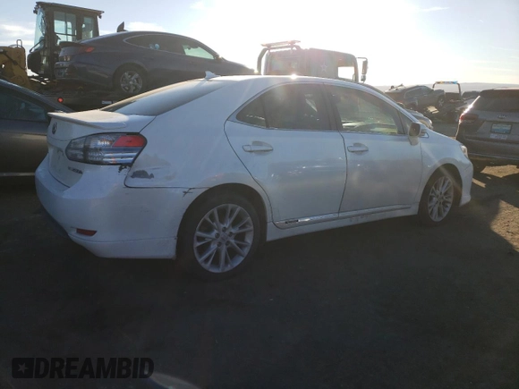 2010 Lexus HS 250h with VIN JTHBB1BA3A2017278, listed as a Copart auction lot 85316434 with 134,207 mi miles and Salvage Title. Bid and sale history available at DreamBid. Image 3.