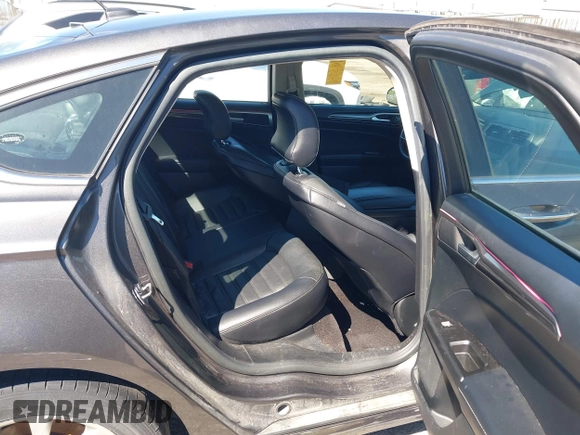2017 Ford Fusion SE с VIN 3FA6P0HD3HR120406, выставлен на аукционе IAAI как лот 42059866 с пробегом 145 464 миль миль и . История ставок и продаж доступна на DreamBid. Изображение 8.