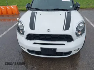 2013 MINI Countryman S ALL4 with VIN WMWZC5C5XDWP31652, listed as a IAAI auction lot 42127716 with 82,601 mi miles and . Bid and sale history available at DreamBid. Image 6.