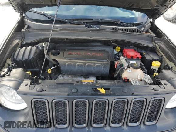2018 Jeep Renegade Trailhawk with VIN ZACCJBCB8JPH16594, listed as a Copart auction lot 88580285 with 103,203 mi miles and Clean title. Bid and sale history available at DreamBid. Image 12.