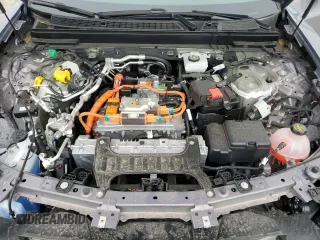 2025 Cadillac LYRIQ Sport z VIN 1GYKPTRL2SZ303874, wystawiony jako Copart lot #55592315 z przebiegiem 447 mil mil oraz Szkody całkowita. Historia ofert i sprzedaży dostępna na DreamBid. Obrazek 12.