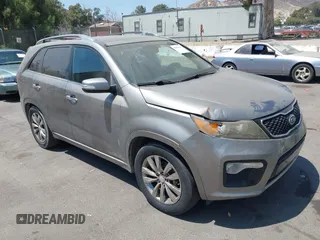 2011 Kia Sorento SX with VIN 5XYKW4A21BG135533, listed as a IAAI auction lot 42806017 with 198,905 mi miles and . Bid and sale history available at DreamBid. Image 1.
