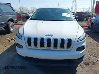 2015 Jeep Cherokee Sport с VIN 1C4PJLAB8FW531241, выставлен на аукционе IAAI как лот 41787819 с пробегом 136 720 миль миль и . История ставок и продаж доступна на DreamBid. Изображение 11.