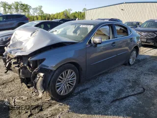 2013 Lexus ES 4dr Sdn with VIN JTHBK1GG0D2031883, listed as a Copart auction lot 52130815 with 203,769 mi miles and Salvage Title. Bid and sale history available at carsss.com. Image 1.