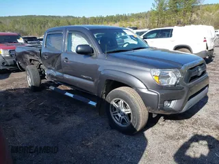 2014 Toyota Tacoma PreRunner z VIN 5TFJU4GN4EX061139, wystawiony jako IAAI lot #41739259 z przebiegiem 148 938 mil mil oraz . Historia ofert i sprzedaży dostępna na DreamBid. Obrazek 1.