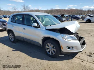 2009 Volkswagen Tiguan S with VIN WVGAV75N09W001061, listed as a Copart auction lot 50804265 with 0 mi miles and Salvage Title. Bid and sale history available at carsss.com. Image 4.