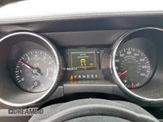2016 Ford Mustang V6 z VIN 1FA6P8AM5G5220517, wystawiony jako Copart lot #59098755 z przebiegiem 163 509 mil mil oraz Szkoda całkowita • Salvage title. Historia ofert i sprzedaży dostępna na DreamBid. Obrazek 9.