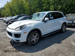 2016 Porsche Cayenne Diesel with VIN WP1AF2A23GKA43775, listed as a Copart auction lot 63892963 with 75,828 mi miles and Salvage title. Bid and sale history available at DreamBid. Image 1.
