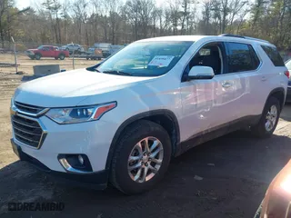 2018 Chevrolet Traverse LT Cloth with VIN 1GNEVGKW3JJ159356, listed as a IAAI auction lot 41430477 with 57,541 mi miles. Bid and sale history available at carsss.com. Image 2.