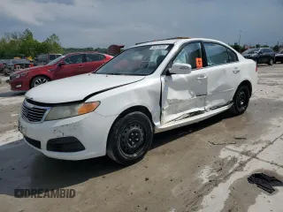 2009 Kia Optima LX z VIN KNAGE228495286821, wystawiony jako Copart lot #56979435 z przebiegiem 256 165 mil mil oraz Szkoda całkowita • Salvage title. Historia ofert i sprzedaży dostępna na DreamBid. Obrazek 1.