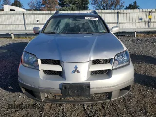 2004 Mitsubishi Outlander LS with VIN JA4LZ31F74U028300, listed as a Copart auction lot 76228644 with 174,424 mi miles and Salvage Title. Bid and sale history available at carsss.com. Image 5.