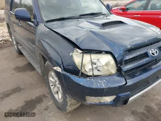 2005 Toyota 4Runner SR5 with VIN JTEBU14R958045762, listed as a IAAI auction lot 41703309 with 203,120 mi miles. Bid and sale history available at carsss.com. Image 6.