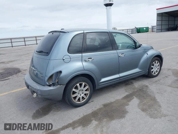 2008 Chrysler PT Cruiser Touring z VIN 3A8FY58B98T170533, wystawiony jako IAAI lot #42168893 z przebiegiem 116 222 mil mil oraz . Historia ofert i sprzedaży dostępna na DreamBid. Obrazek 4.