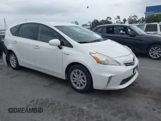 2013 Toyota Prius Two with VIN JTDZN3EU6D3288536, listed as a IAAI auction lot 42139732 with 228,673 mi miles. Bid and sale history available at carsss.com. Image 1.