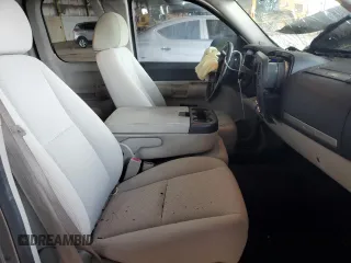 2007 Chevrolet Silverado 1500 LT w/1LT with VIN 2GCEC19CX71624659, listed as a Copart auction lot 48613205 with 187,468 mi miles and Salvage Title. Bid and sale history available at carsss.com. Image 7.