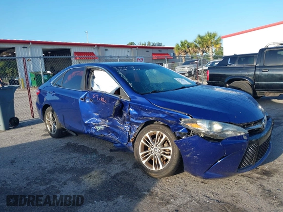 2015 Toyota Camry XLE with VIN 4T1BF1FK3FU968161, listed as a IAAI auction lot 41940151 with 145,168 mi miles. Bid and sale history available at carsss.com. Image 6.