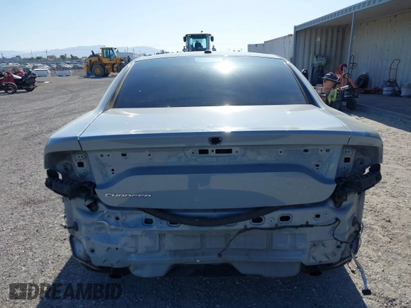 2020 Dodge Charger SXT z VIN 2C3CDXBG5LH194484, wystawiony jako IAAI lot #42121474 z przebiegiem 82 897 mil mil oraz . Historia ofert i sprzedaży dostępna na DreamBid. Obrazek 17.