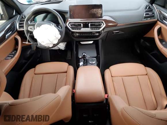 2024 BMW X3 xDrive30i z VIN 5UX53DP05R9U41219, wystawiony jako Copart lot #48721725 z przebiegiem Nie podano mil oraz Nie do naprawy • Non repairable. Historia ofert i sprzedaży dostępna na DreamBid. Obrazek 8.